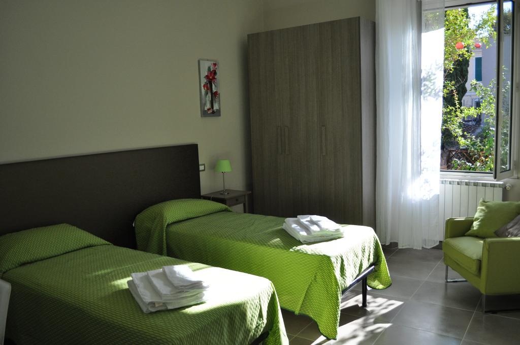 Il Giardinetto Guest House Чивитавеккья Номер фото